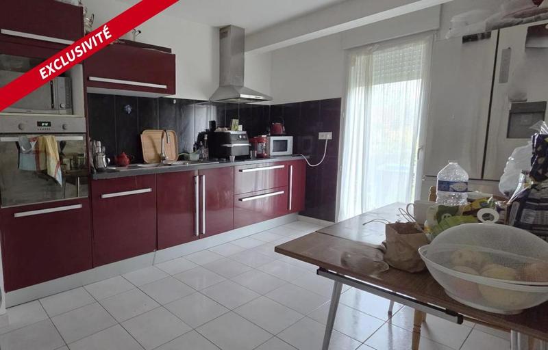 Maison traditionnelle - 88 m² - 6 pièces