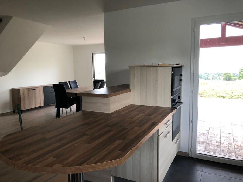 Maison - 120 m² - 5 pièces