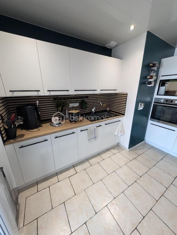 Pavillon - 150 m² - 6 pièces