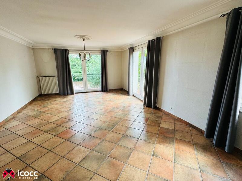 Maison - 128 m² - 7 pièces