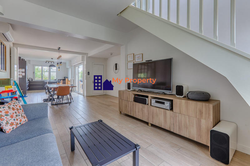 Maison - 115 m² - 6 pièces