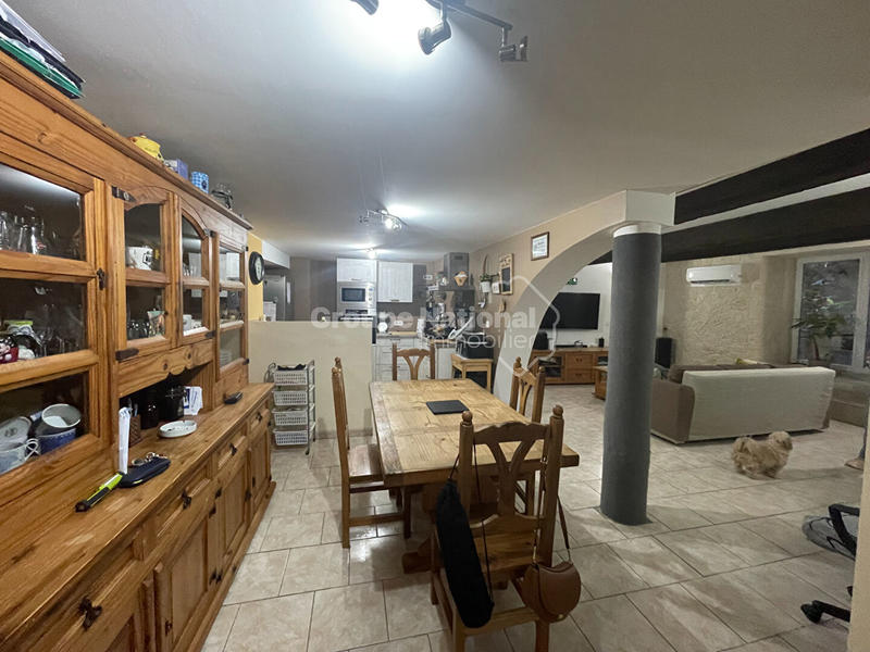 Maison - 94 m² - 5 pièces