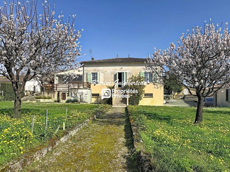 Maison - 140 m² - 7 pièces