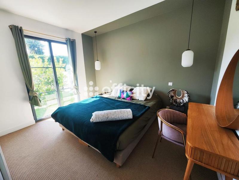 Pavillon - 120 m² - 6 pièces