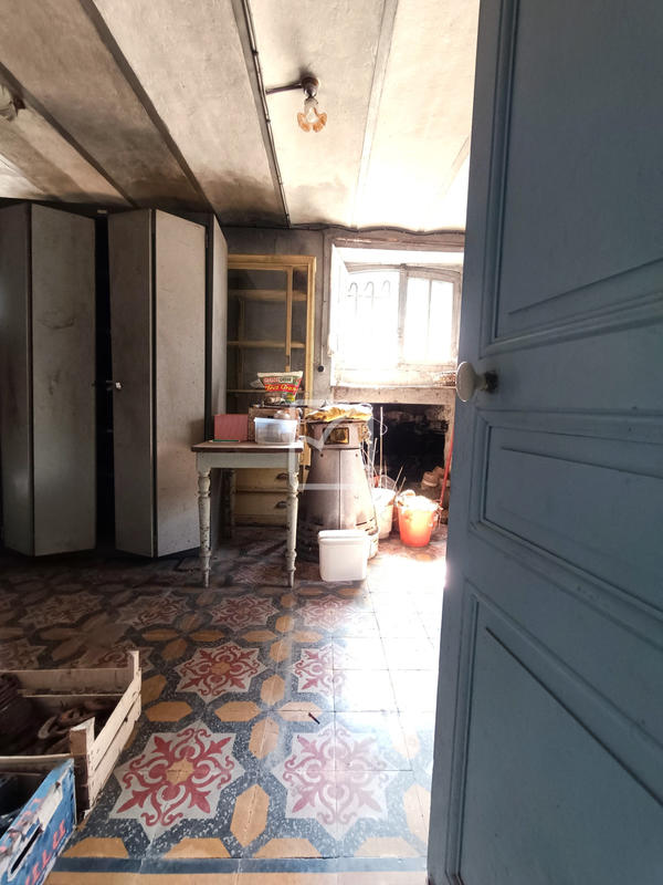 Villa - 199 m² - 9 pièces