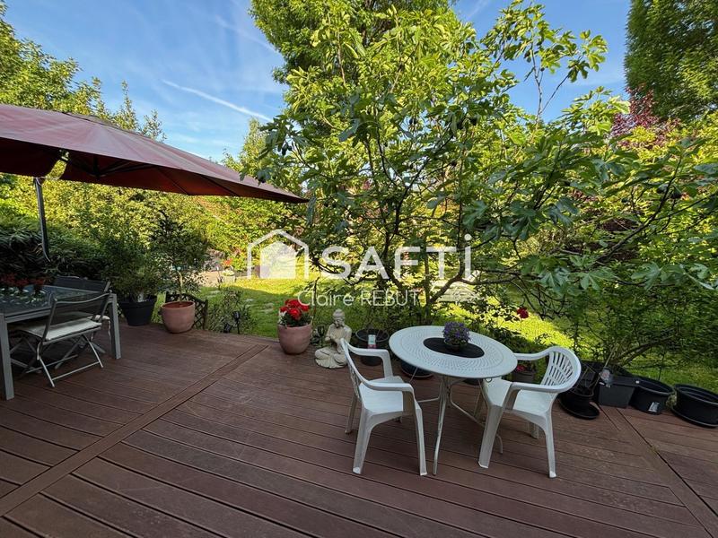 Maison - 140 m² - 6 pièces