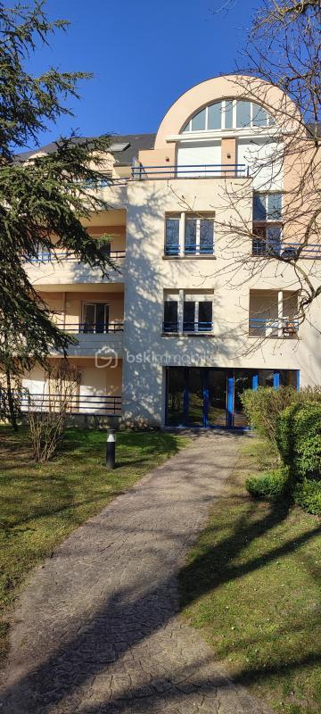 Appartement - 82 m² - 3 pièces