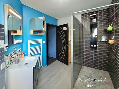 Maison - 104 m² - 5 pièces