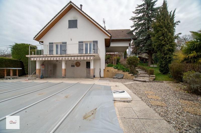 Maison - 120 m² - 5 pièces