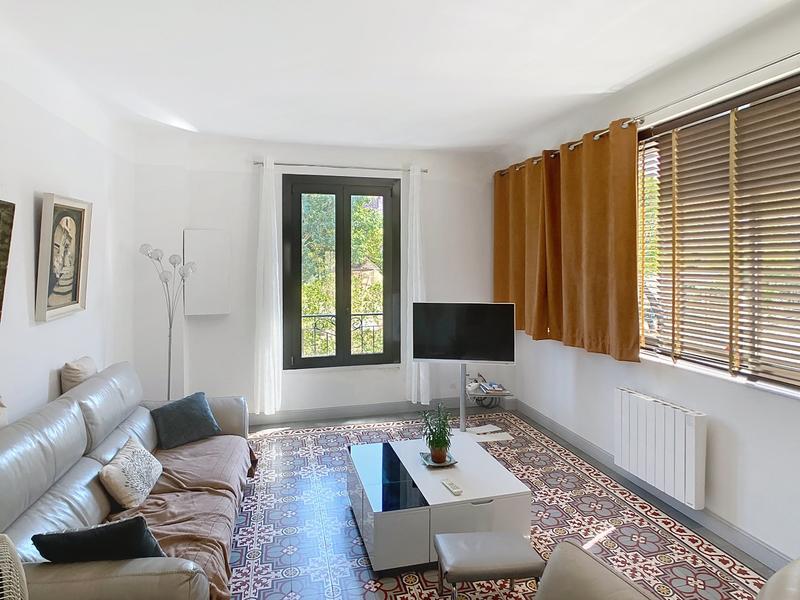 Appartement - 90 m² - 4 pièces