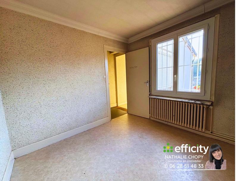 Local commercial - 215 m² - 8 pièces