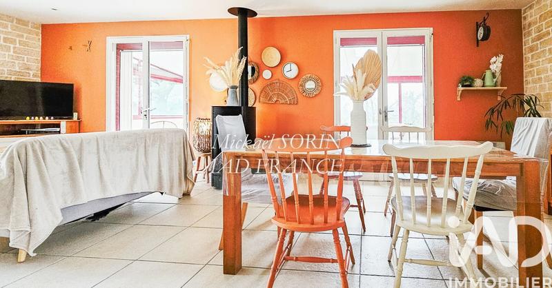 Maison - 200 m² - 7 pièces