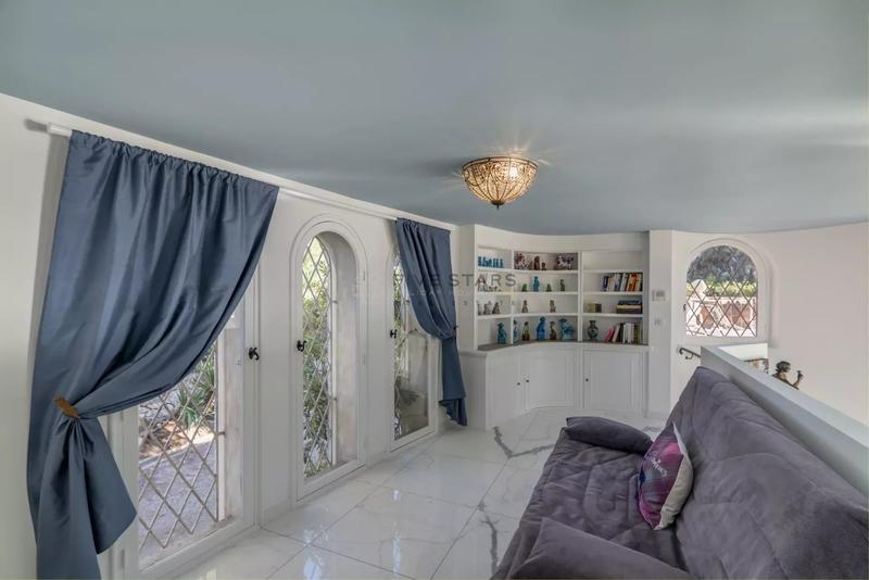 Appartement - 150 m² - 5 pièces