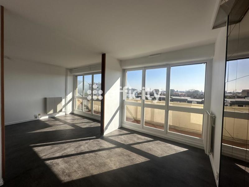 Appartement - 80 m² - 4 pièces