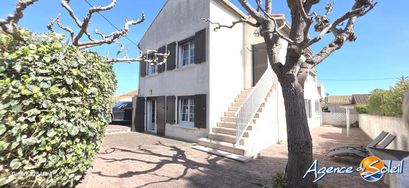 Maison - 180 m² - 8 pièces