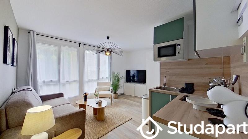 Chambre - 13 m² - 1 pièce