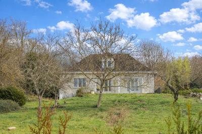 Maison - 123 m² - 5 pièces