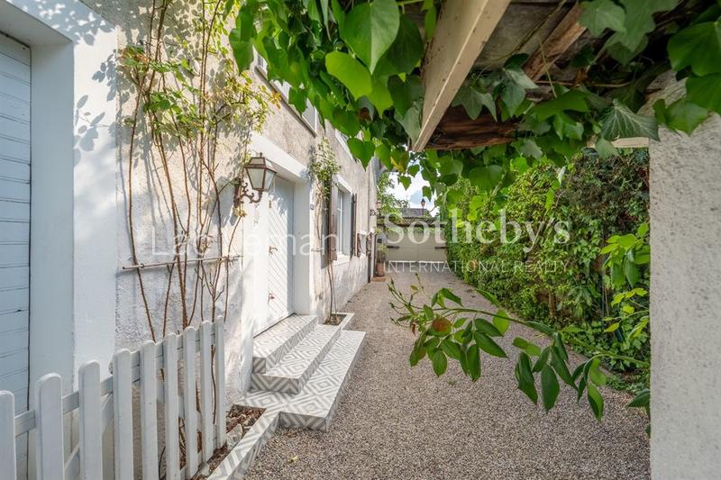 Maison - 500 m² - 11 pièces