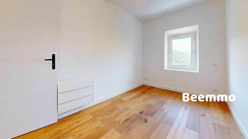 Appartement - 75 m² - 4 pièces