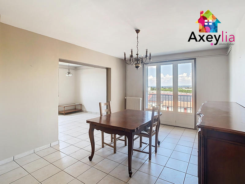 Appartement - 75 m² - 4 pièces