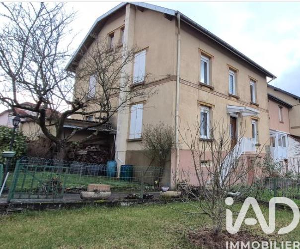 Maison - 104 m² - 5 pièces