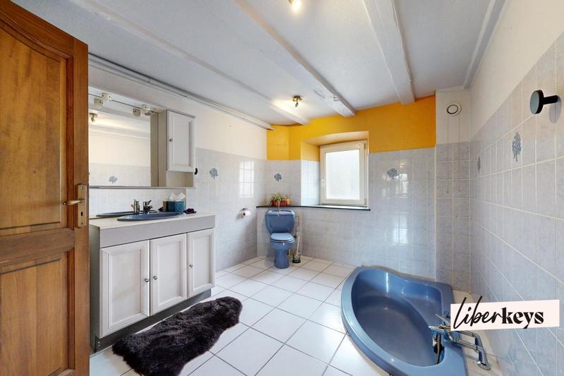 Maison - 122 m² - 6 pièces