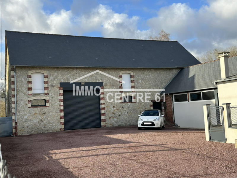 Maison - 163 m² - 9 pièces