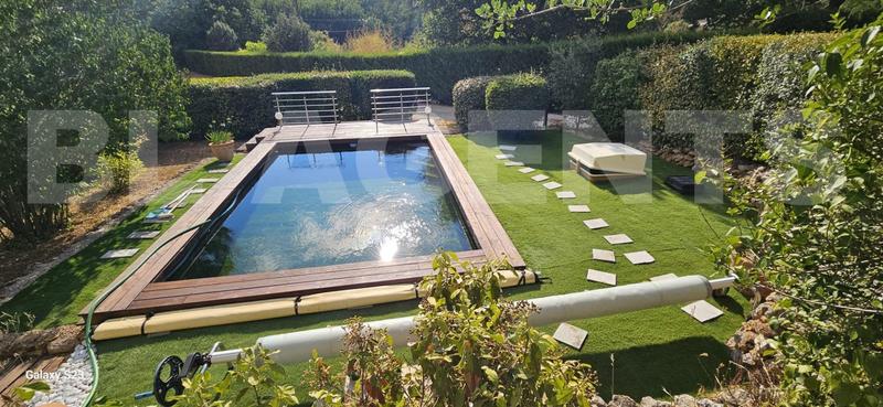 Maison de bois - 72 m² - 4 pièces