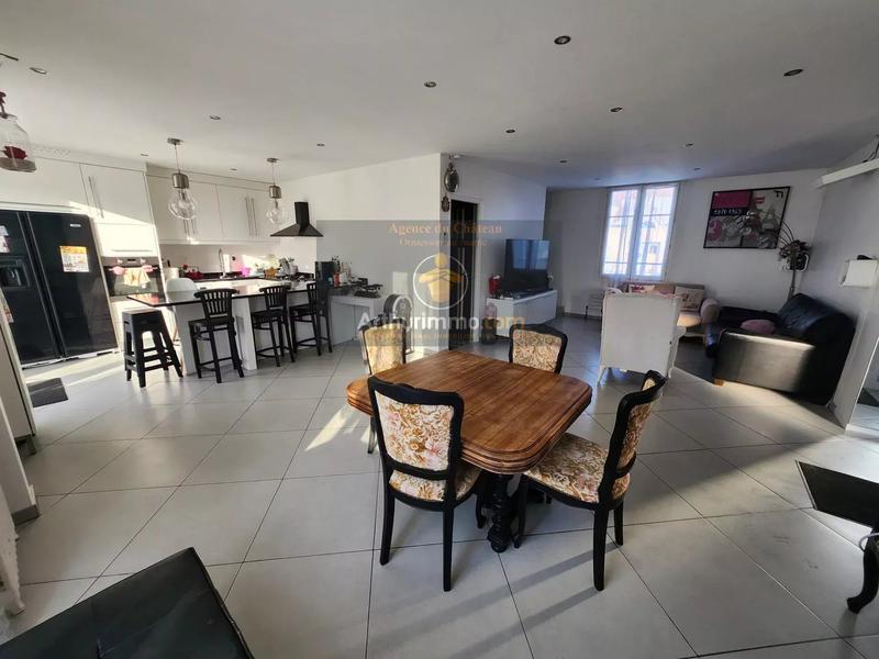 Maison - 100 m² - 6 pièces