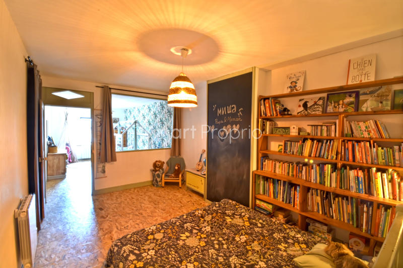 Maison - 200 m² - 6 pièces