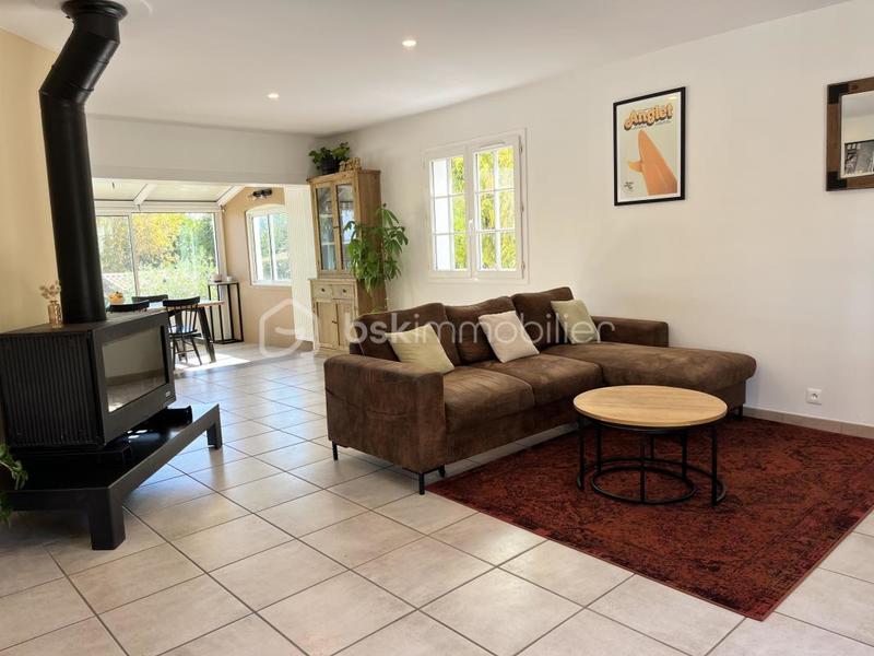 Maison traditionnelle - 130 m² - 4 pièces