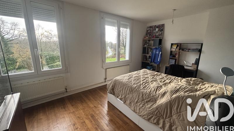 Maison - 182 m² - 7 pièces