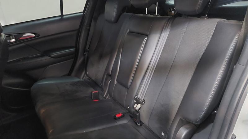 Mitsubishi Eclipse Cross 2.4 Mivec Phev Twin Motor 4wd Business