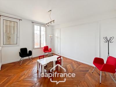 Appartement - 79 m² - 3 pièces