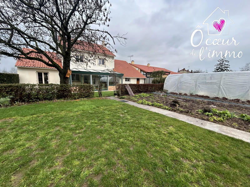 Maison - 142 m² - 8 pièces