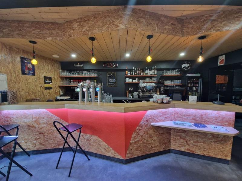 Fonds de commerce - 100 m²