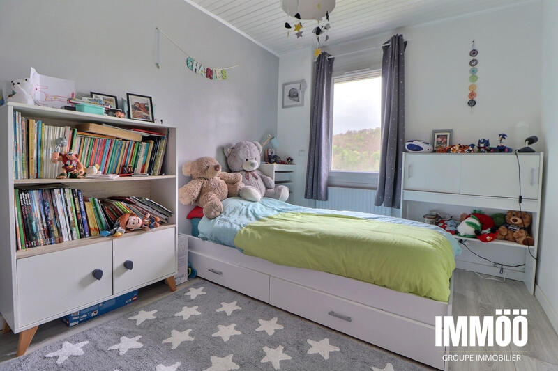 Maison - 87 m² - 5 pièces