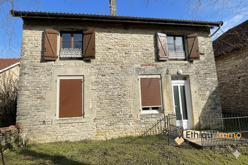 Maison - 109 m² - 4 pièces