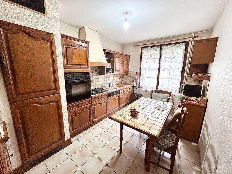 Maison - 144 m² - 6 pièces