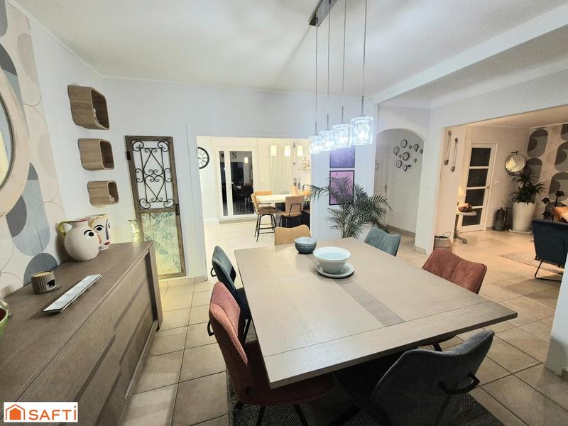 Maison - 150 m² - 7 pièces