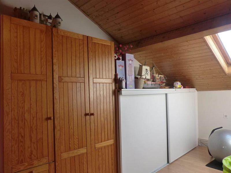 Villa - 219 m² - 10 pièces