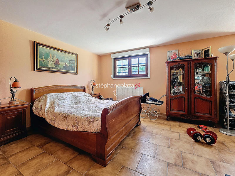 Maison - 176 m² - 6 pièces