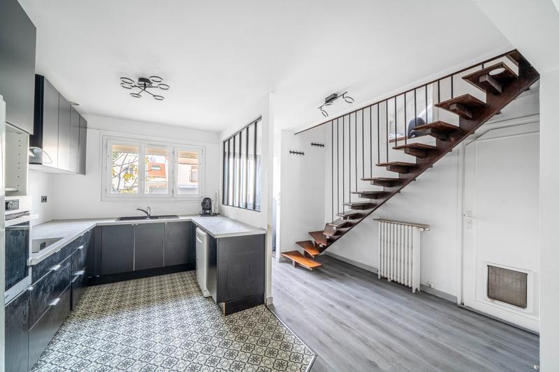 Maison - 100 m² - 5 pièces