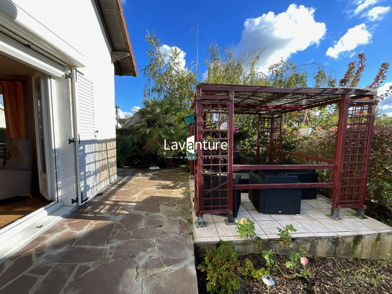 Maison traditionnelle - 145 m² - 7 pièces