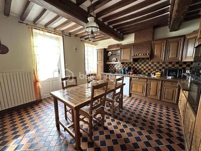 Propriété - 206 m² - 7 pièces