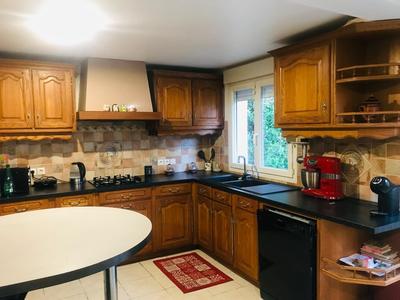 Maison - 195 m² - 7 pièces