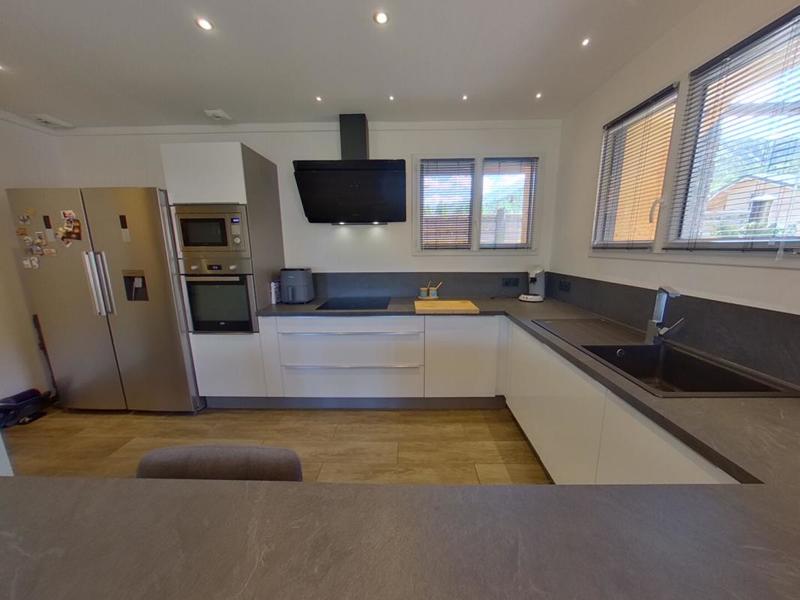 Maison - 122 m² - 5 pièces