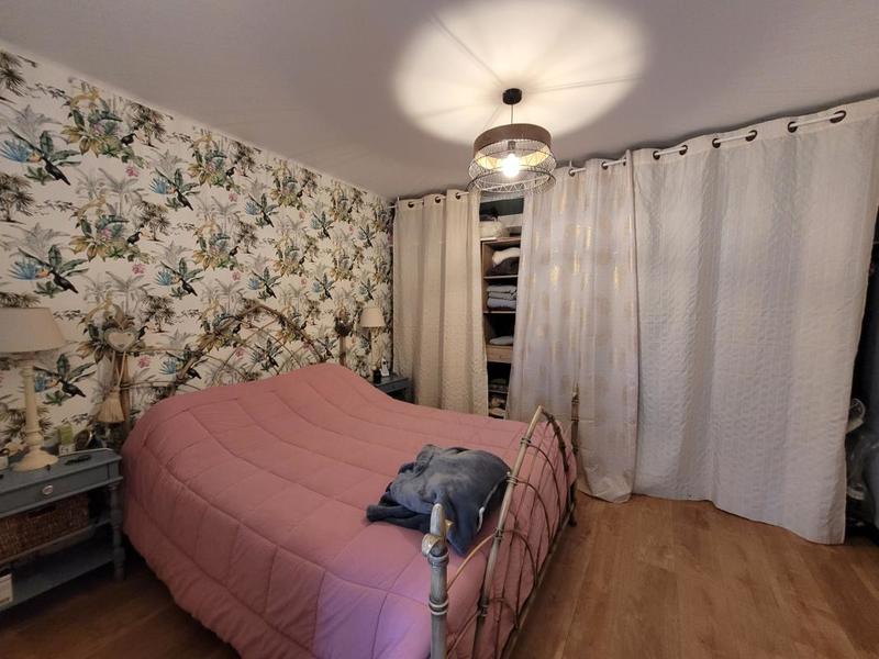 Maison en pierre - 80 m² - 4 pièces