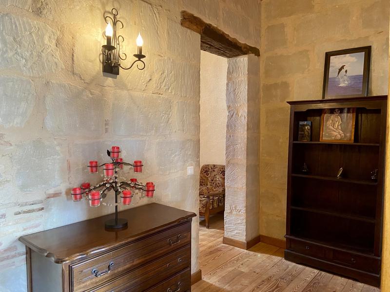 Maison - 195 m² - 5 pièces