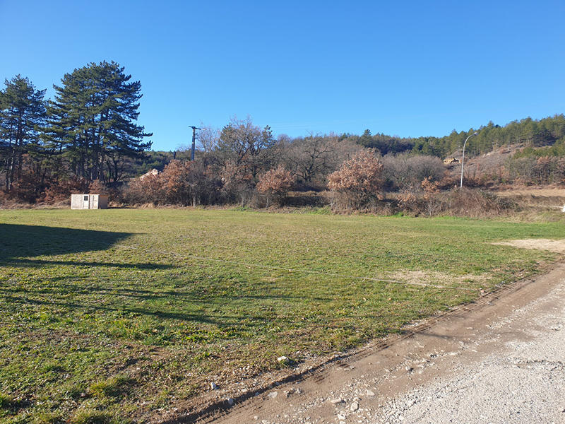 Terrain - 693 m²